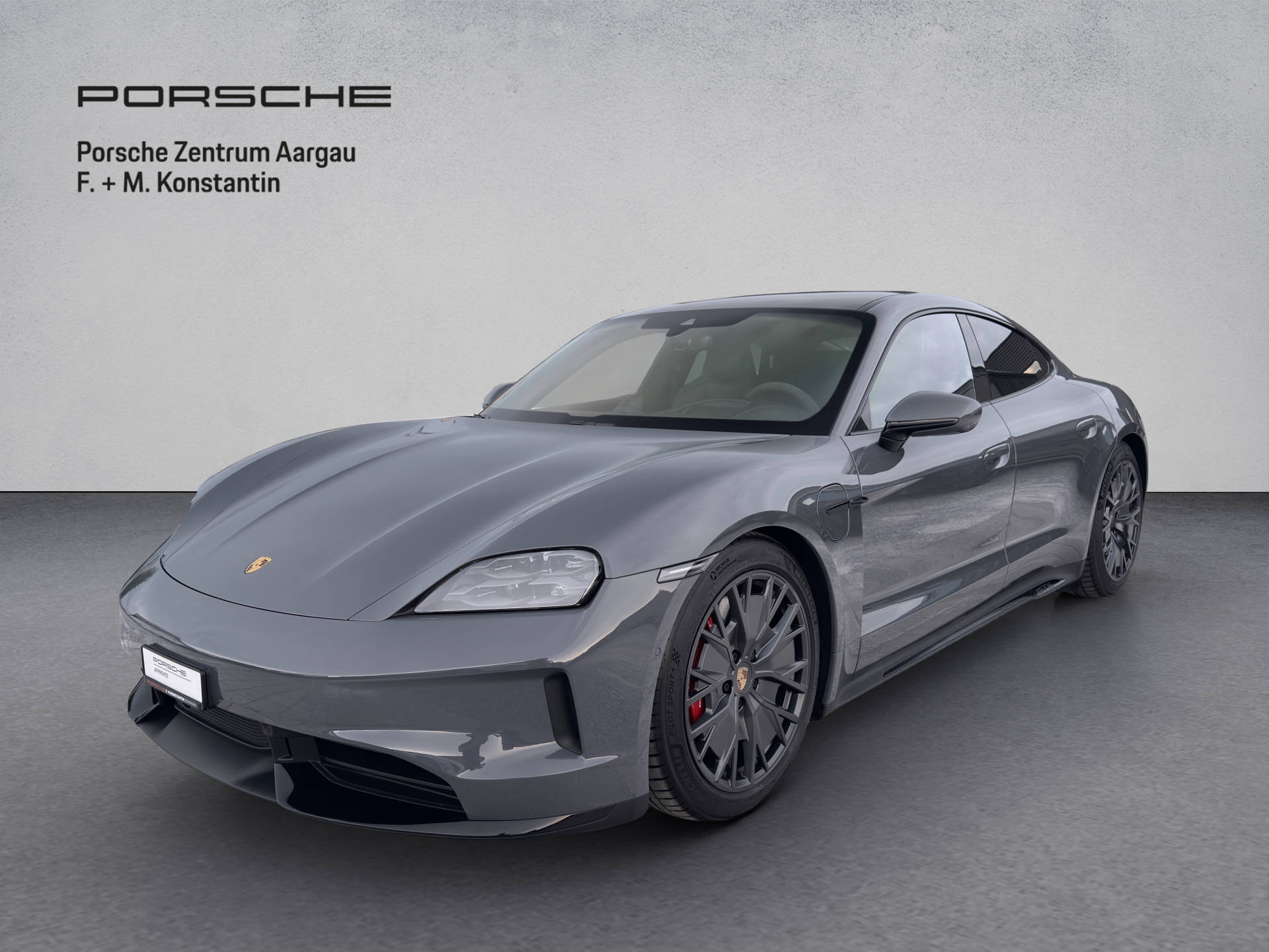 PORSCHE Taycan GTS