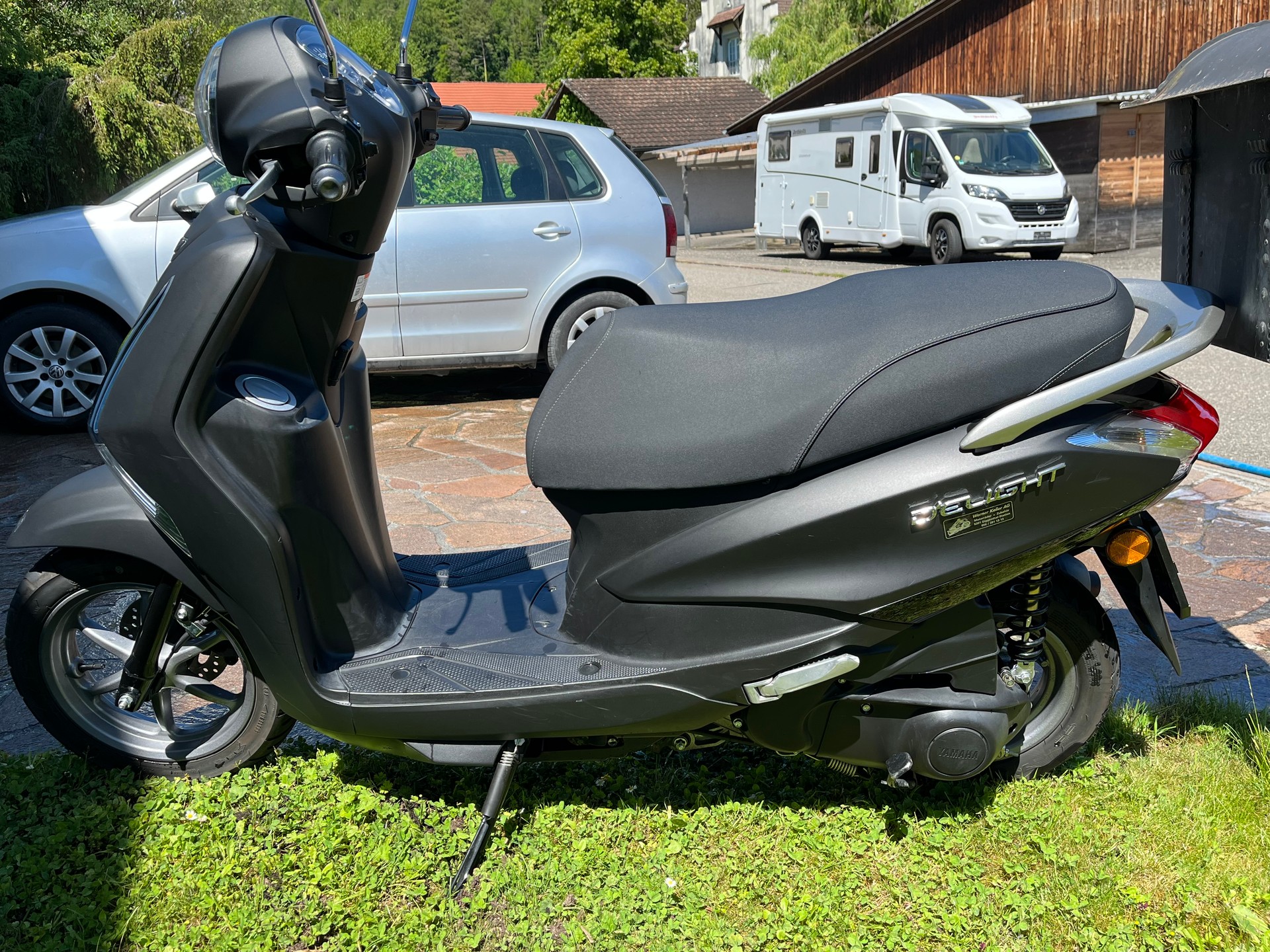 YAMAHA D'elight LTS 125-image-2