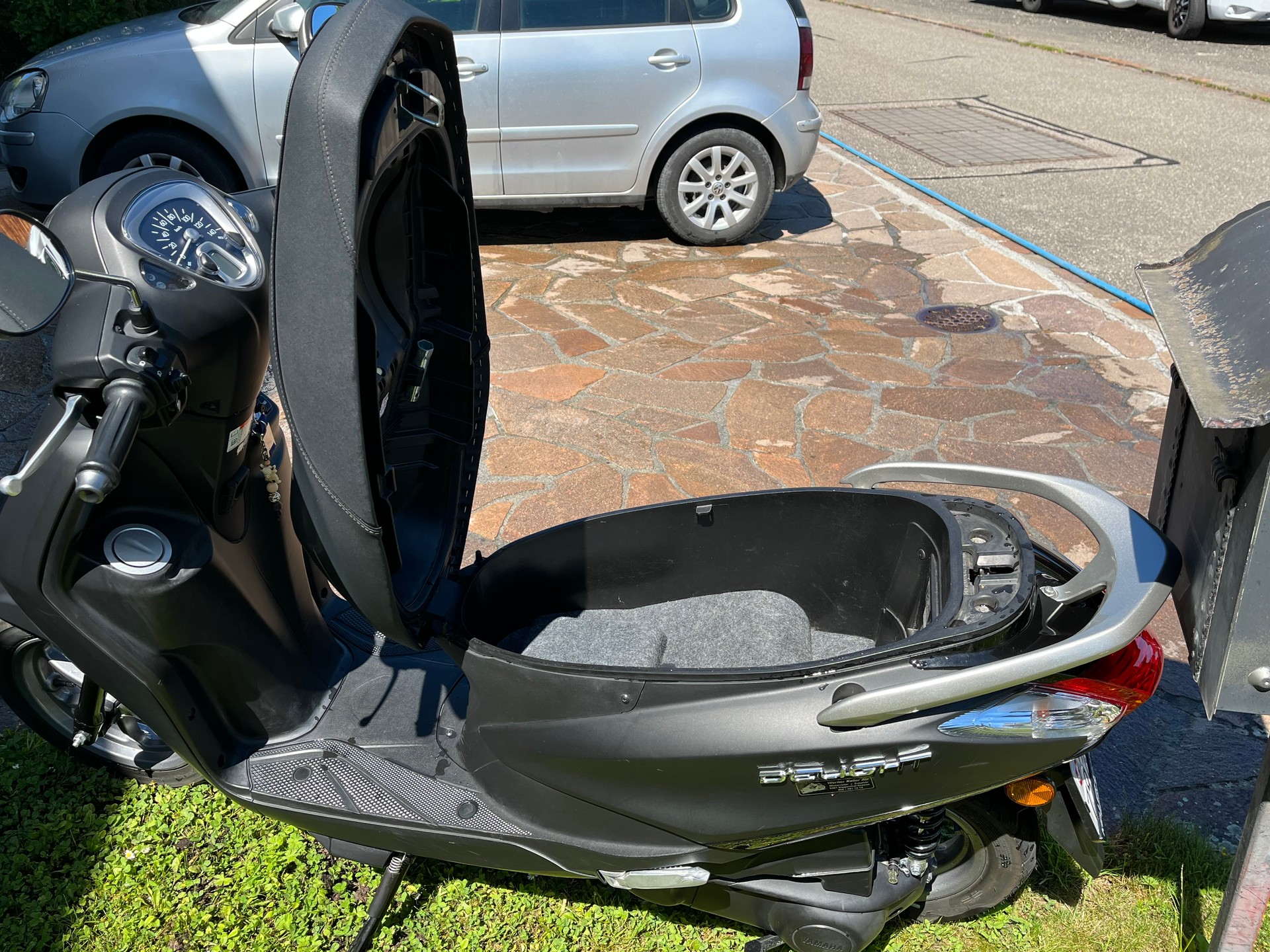 YAMAHA D'elight LTS 125-image-4