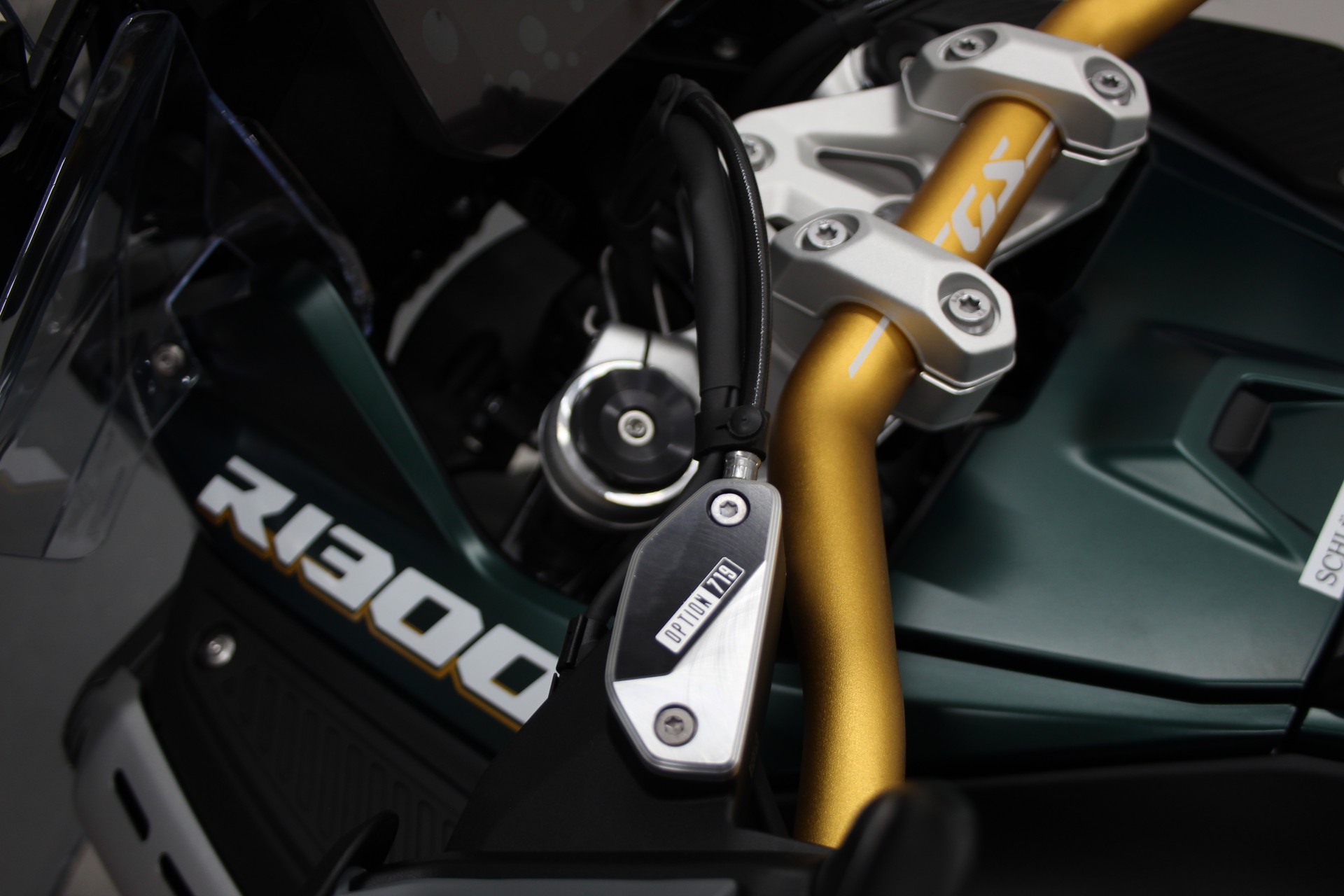BMW R 1300 GS Adventure-image-10