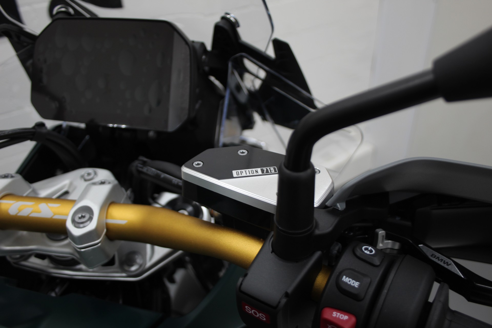 BMW R 1300 GS Adventure-image-9
