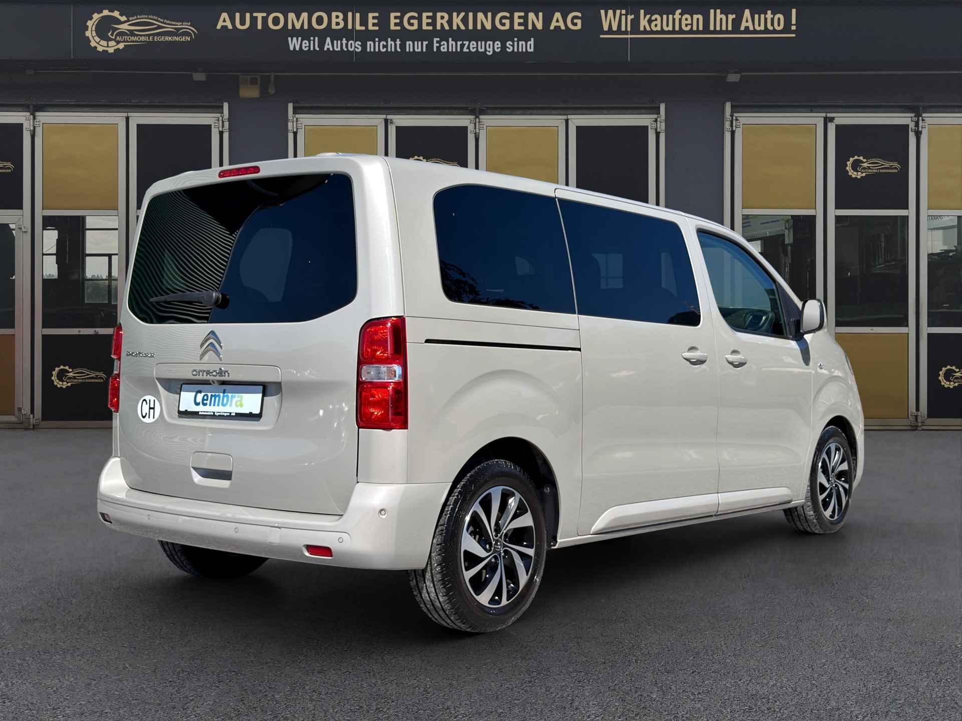 CITROEN Spacetourer M 2.0 BlueHDi 180 Business S/S-image-4