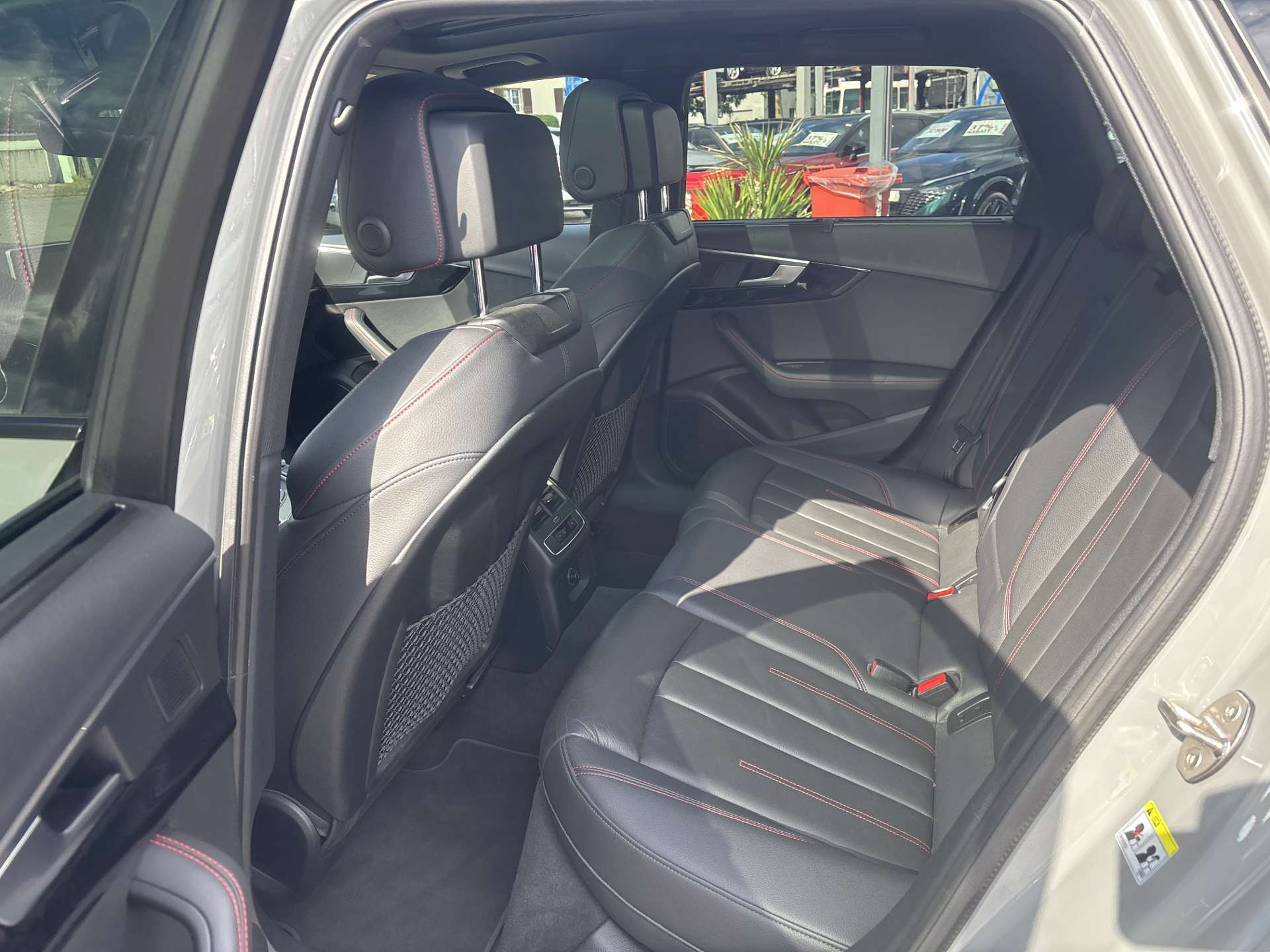 AUDI A4 Avant 2.0 TFSi Sport S-Line 252PS quattro S-Tronic Automat-image-6
