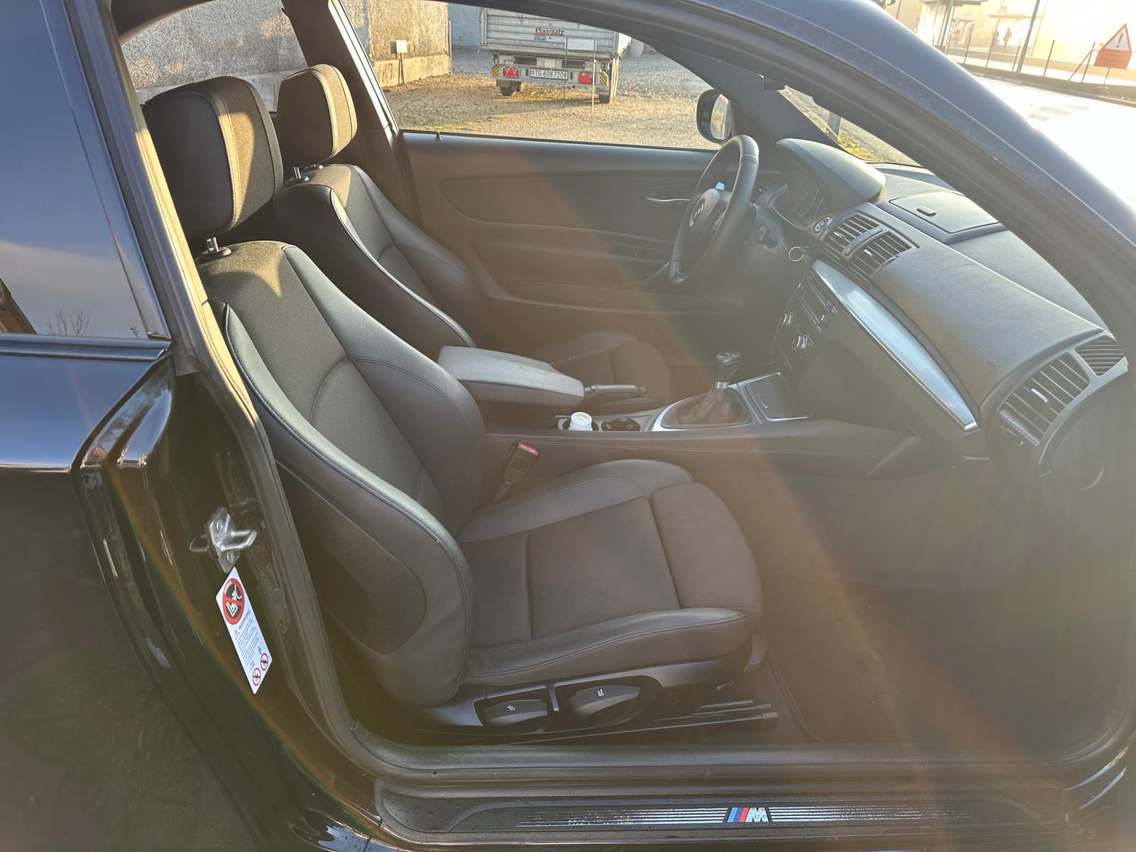 BMW 118d Coupé-image-14
