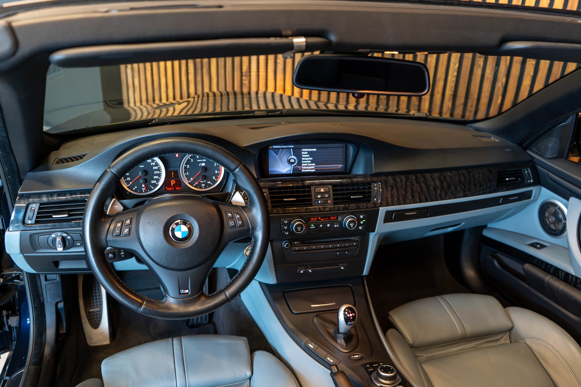 BMW M3 Cabriolet-image-9