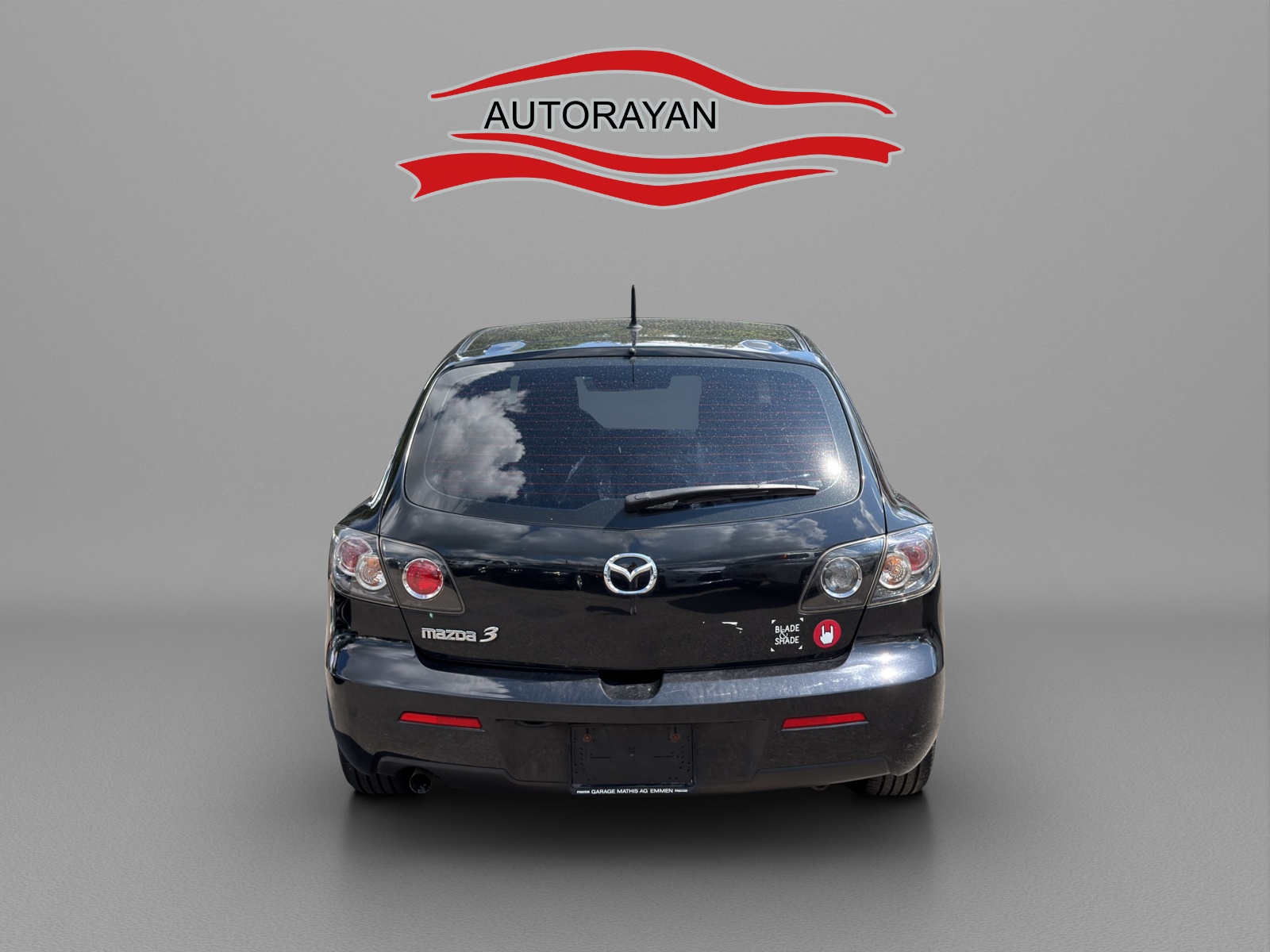 MAZDA 3 1.6 Hatchback-image-3