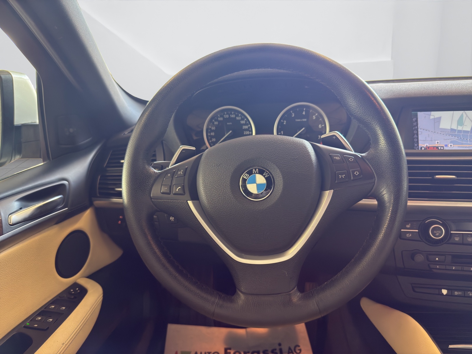 BMW X6 xDrive 50i Steptronic-image-21