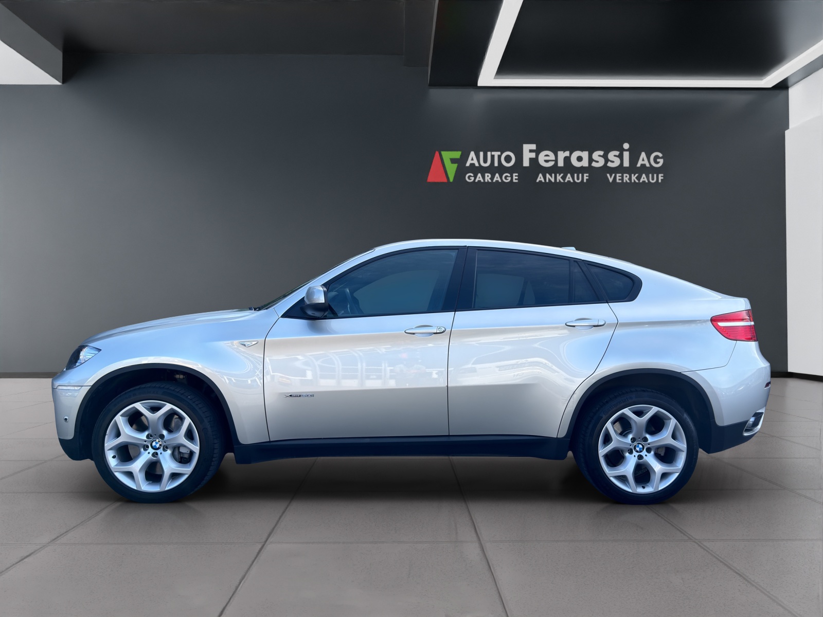 BMW X6 xDrive 50i Steptronic-showroom-element-1