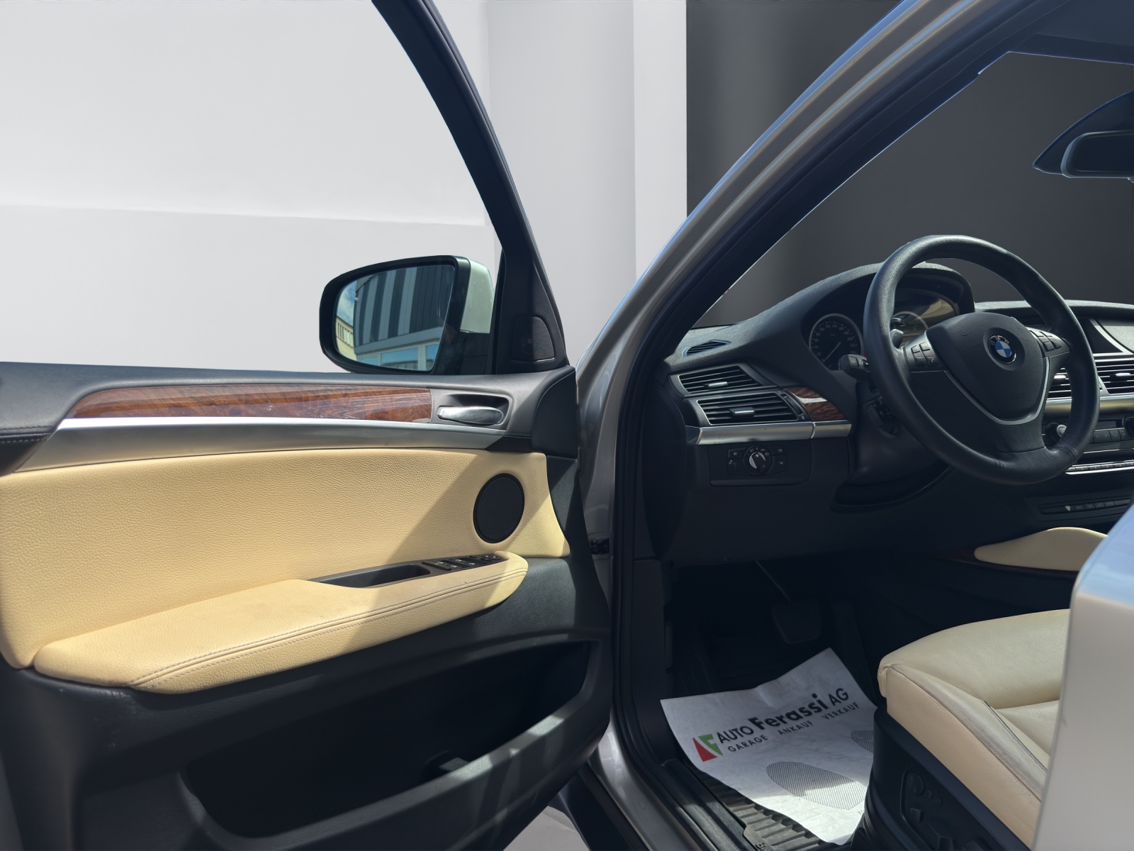 BMW X6 xDrive 50i Steptronic-image-27