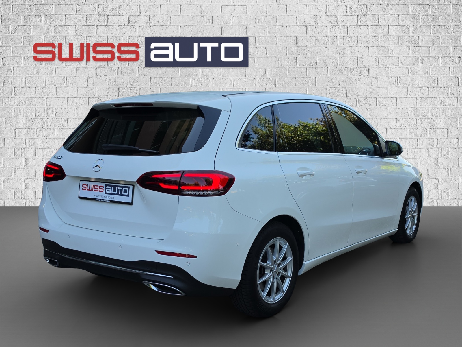 MERCEDES-BENZ B 200 Progressive 7G-DCT-image-4
