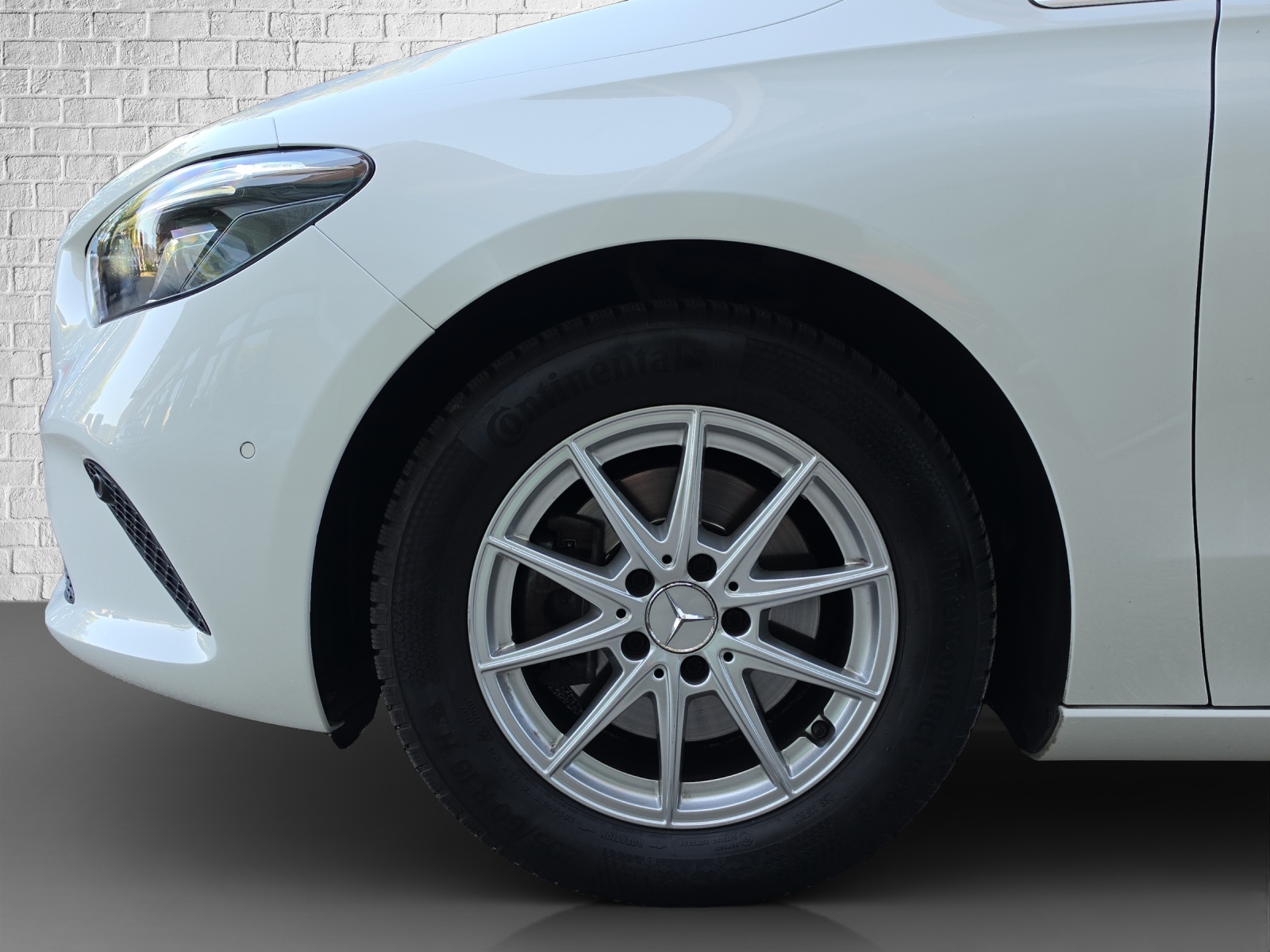 MERCEDES-BENZ B 200 Progressive 7G-DCT-image-19