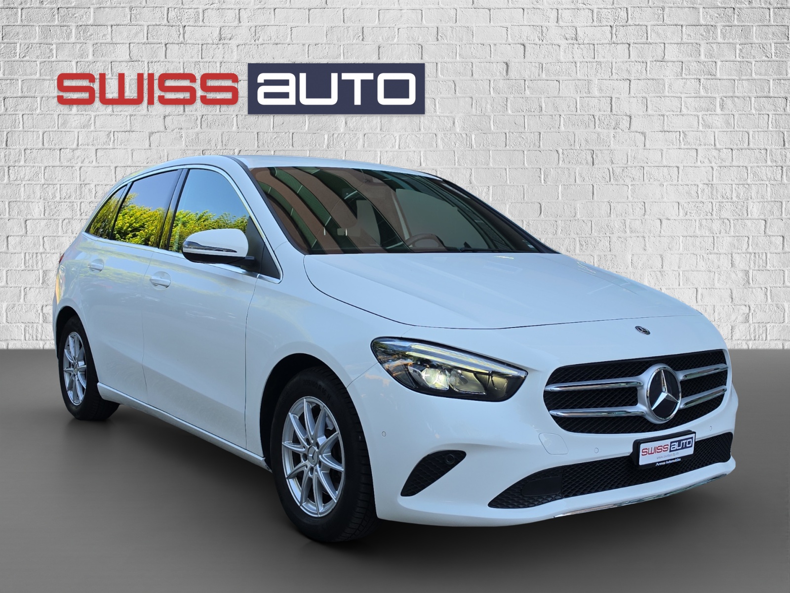 MERCEDES-BENZ B 200 Progressive 7G-DCT-showroom-element-2