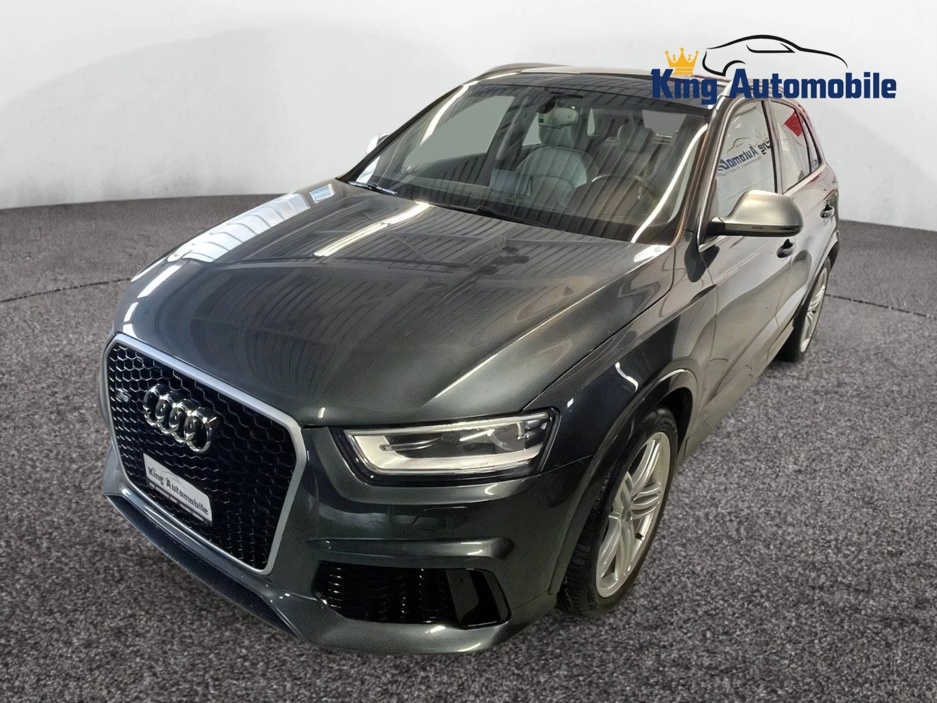 AUDI RS Q3 2.5 TFSI quattro S-tronic | MFK 04.2022 | Pano Dach | Leder | Navi-showroom-element-1