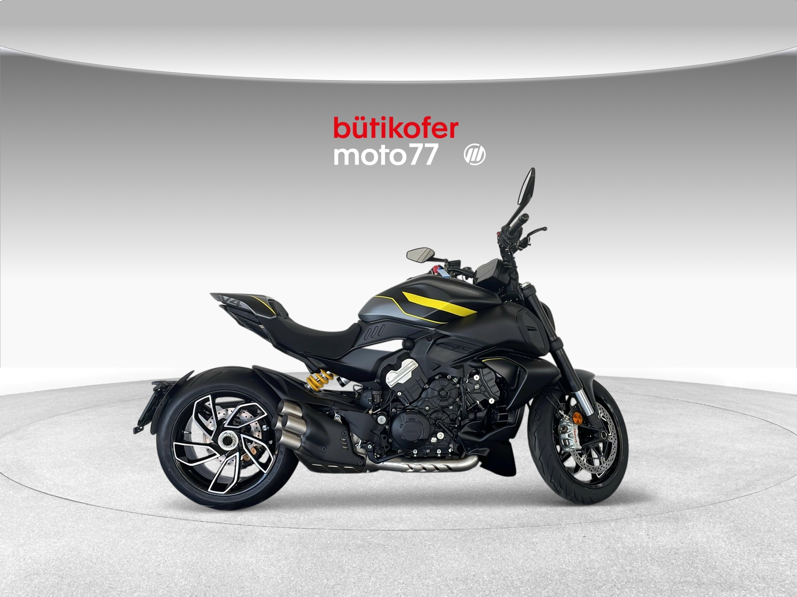 DUCATI 1160 Diavel V4 ABS-image-1