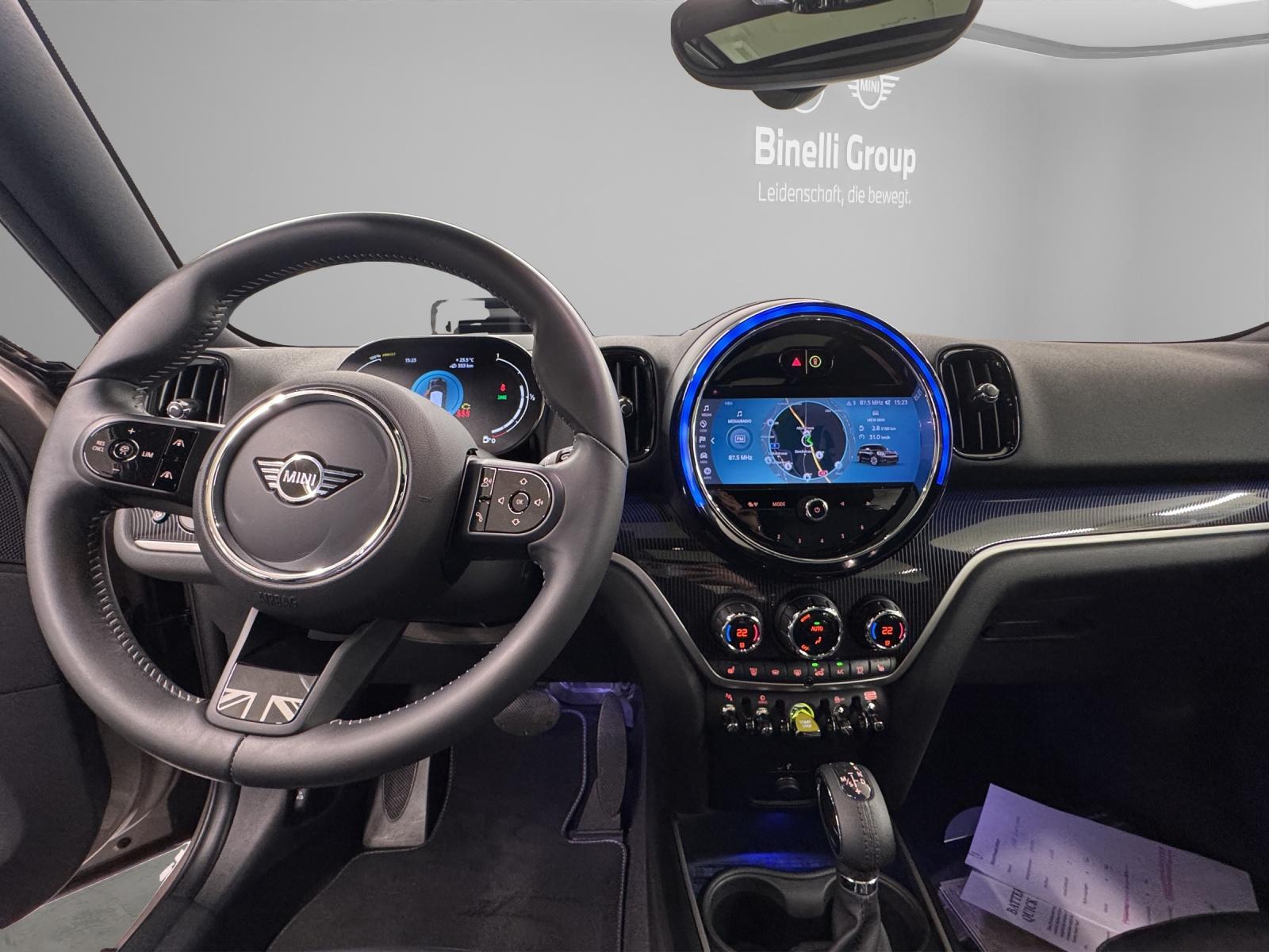 MINI Countryman F60 1.5i Cooper S E ALL4-image-17