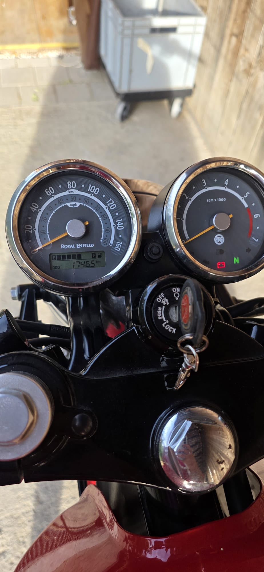 ROYAL ENFIELD Continental GT 535-image-4