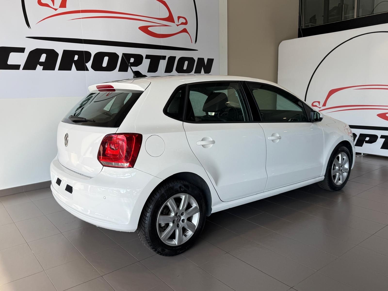 VW Polo 1.2 TSI Highline DSG-image-4