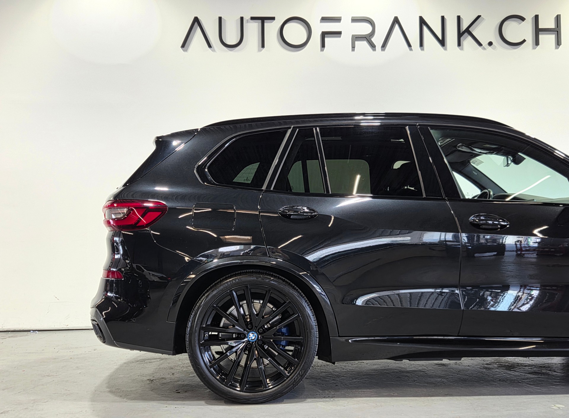 BMW X5 45e xDrive M-Sport-image-24