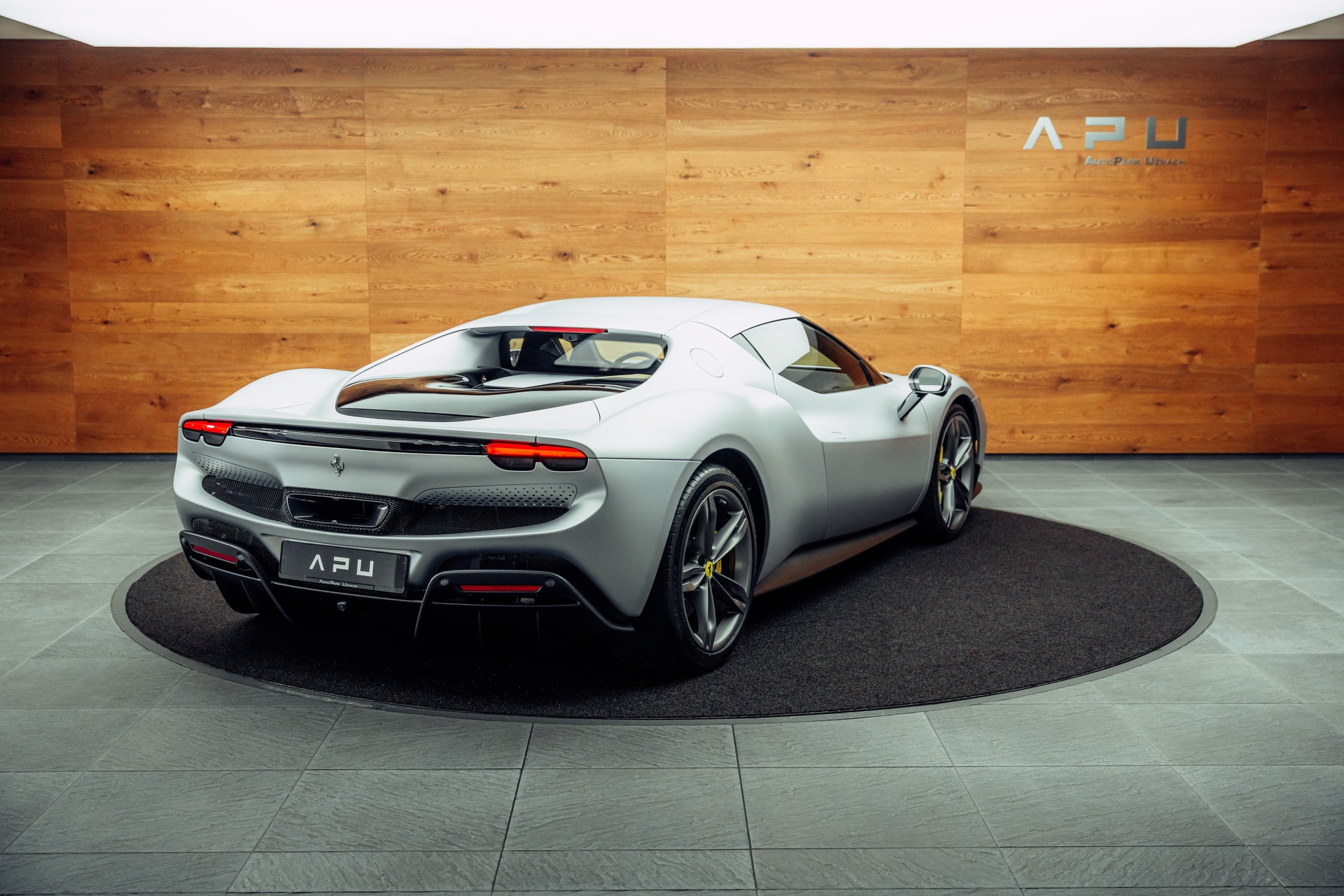 FERRARI 296 GTB Argento Nurburgring Opaco-showroom-element-1
