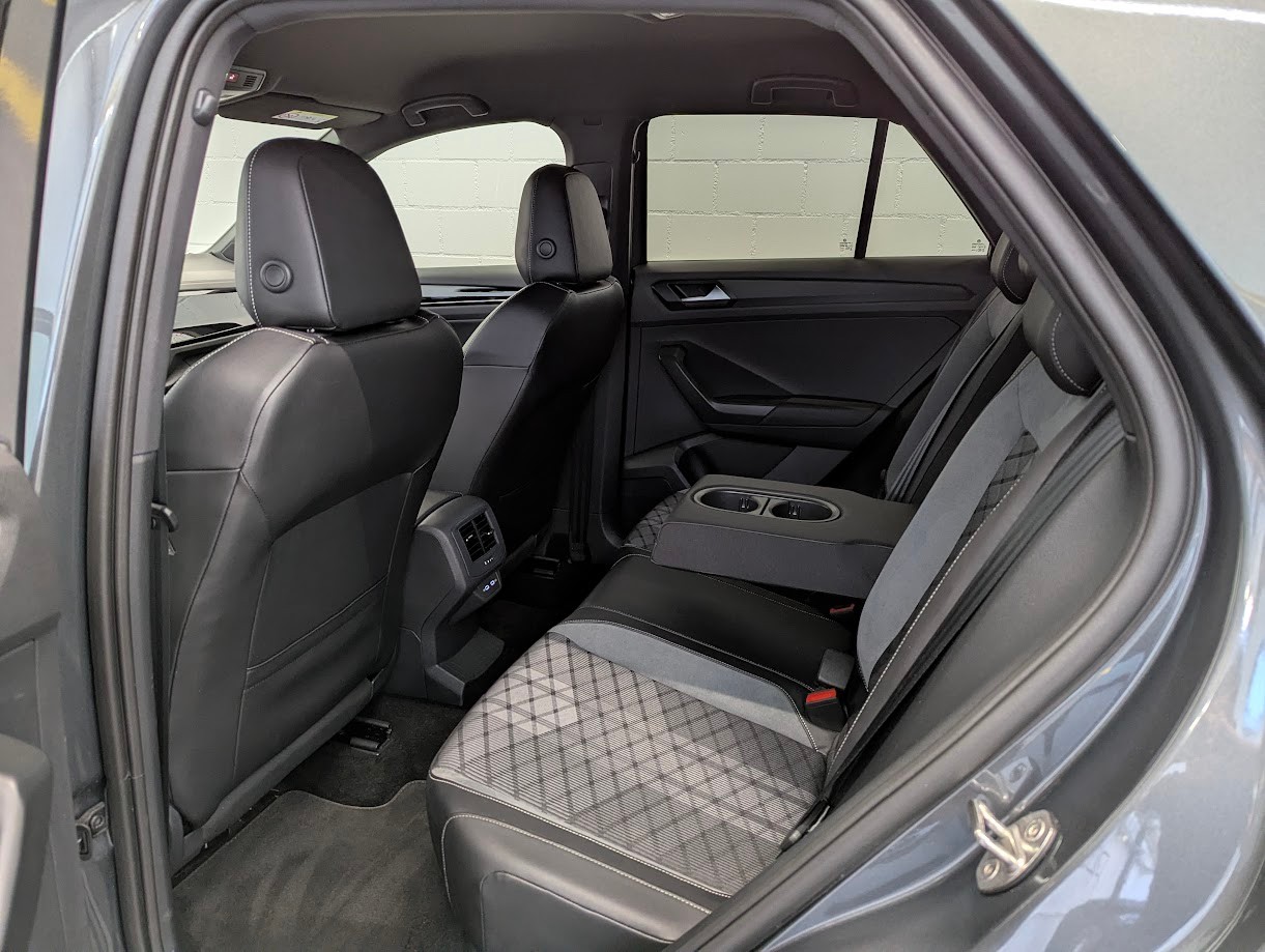 VW T-Roc 1.5 TSI EVO R-Line DSG*1.HAND WERKSGAR APP-NAVI CAM KEYLESS ELEKTR.HECKKL. TOP-SITZE ASSISTS*-image-26