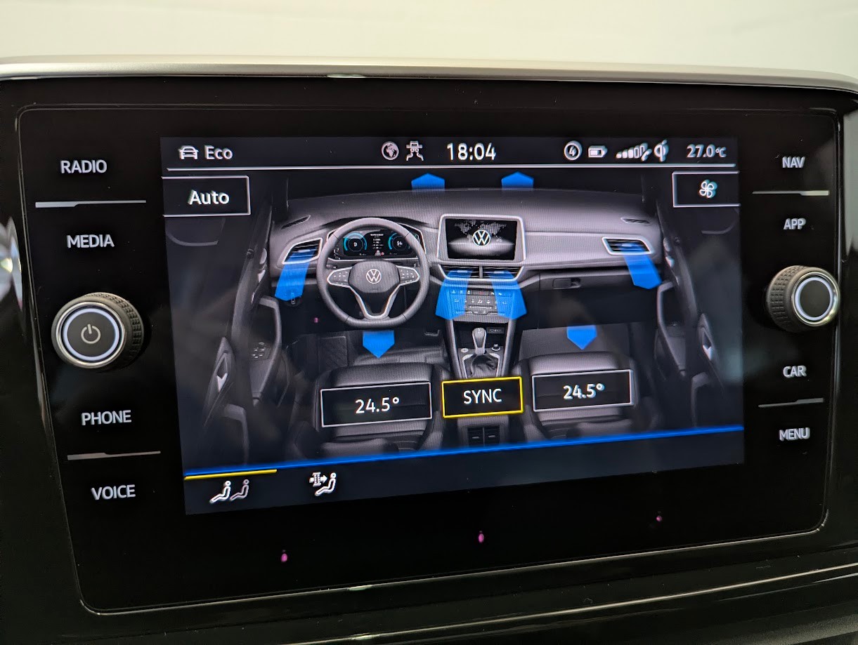 VW T-Roc 1.5 TSI EVO R-Line DSG*1.HAND WERKSGAR APP-NAVI CAM KEYLESS ELEKTR.HECKKL. TOP-SITZE ASSISTS*-image-12