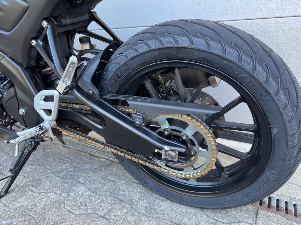 YAMAHA MT 125-image-7