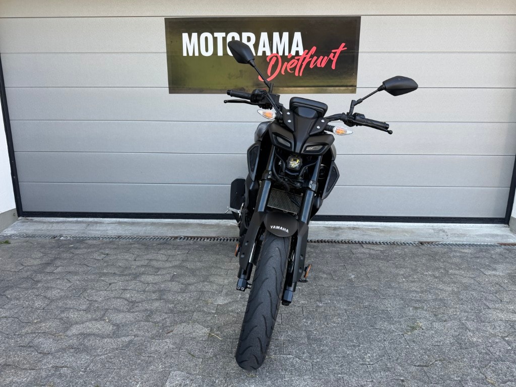YAMAHA MT 125-image-4