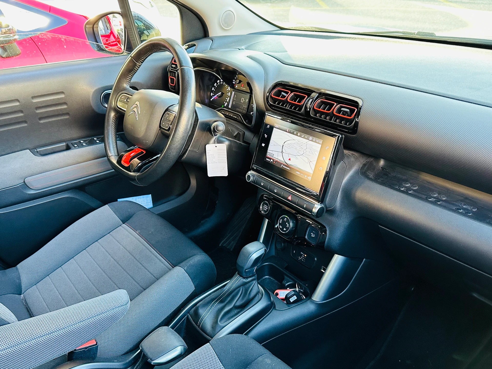 CITROEN C3 Aircross 1.2i PureTech Shine EAT-image-14