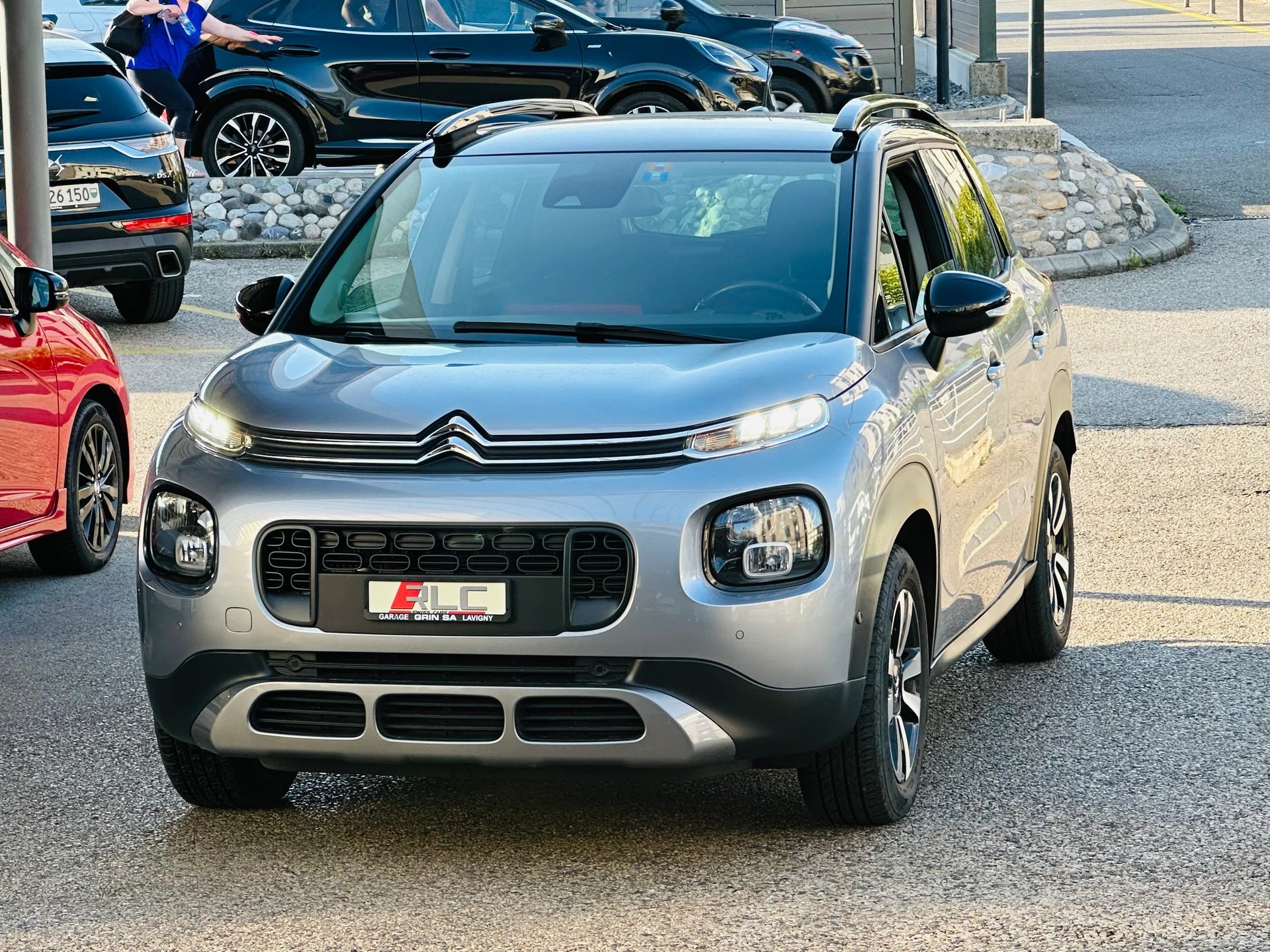 CITROEN C3 Aircross 1.2i PureTech Shine EAT-image-6