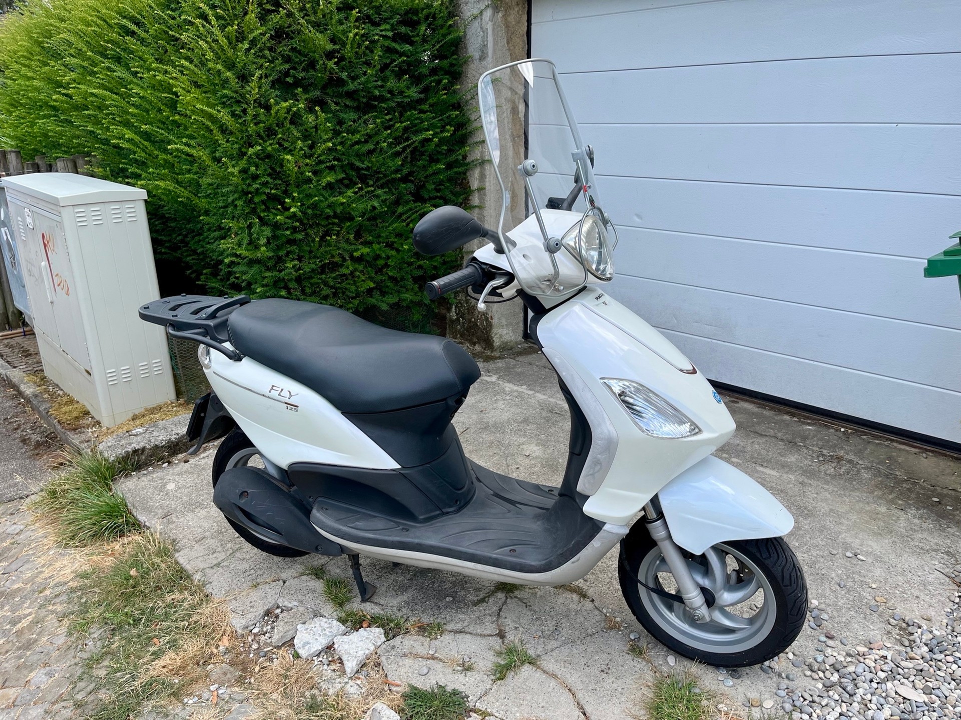 PIAGGIO Fly 125 4-T-image-2