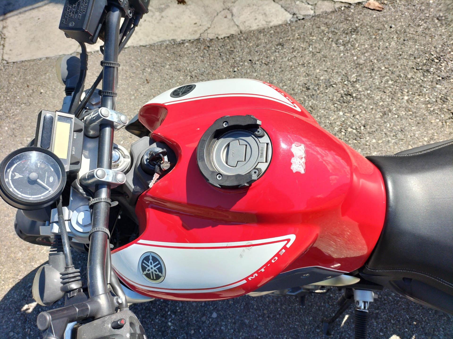 YAMAHA MT-03-image-5
