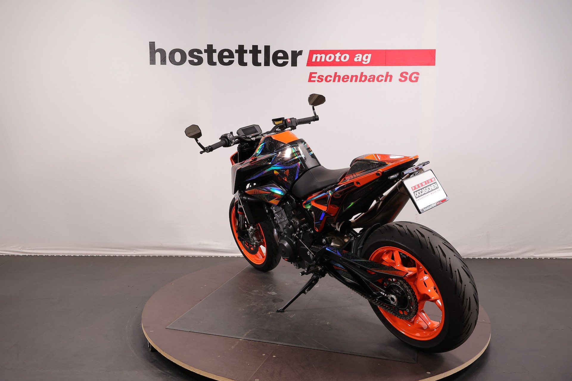 KTM 890 Duke-image-4