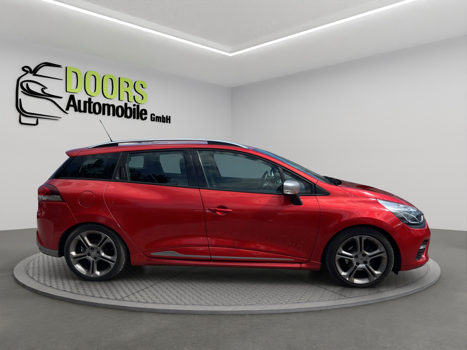 RENAULT Clio Grandtour 1.2 16V T GT EDC-image-6