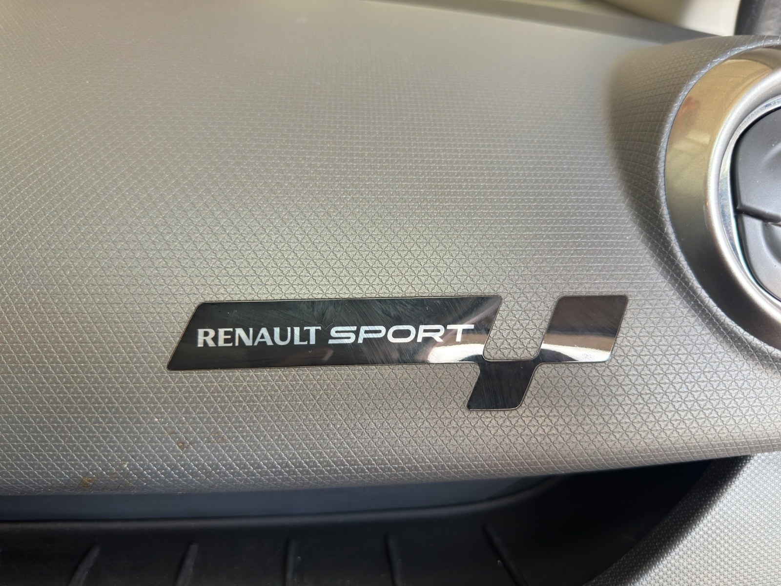 RENAULT Clio Grandtour 1.2 16V T GT EDC-image-20