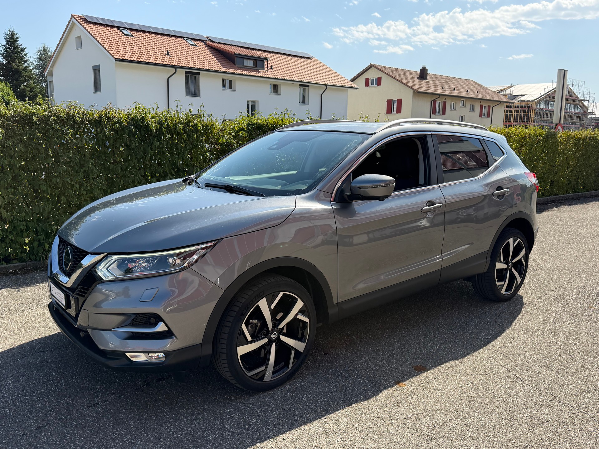 NISSAN Qashqai 1.3 DIG-T tekna DCT
