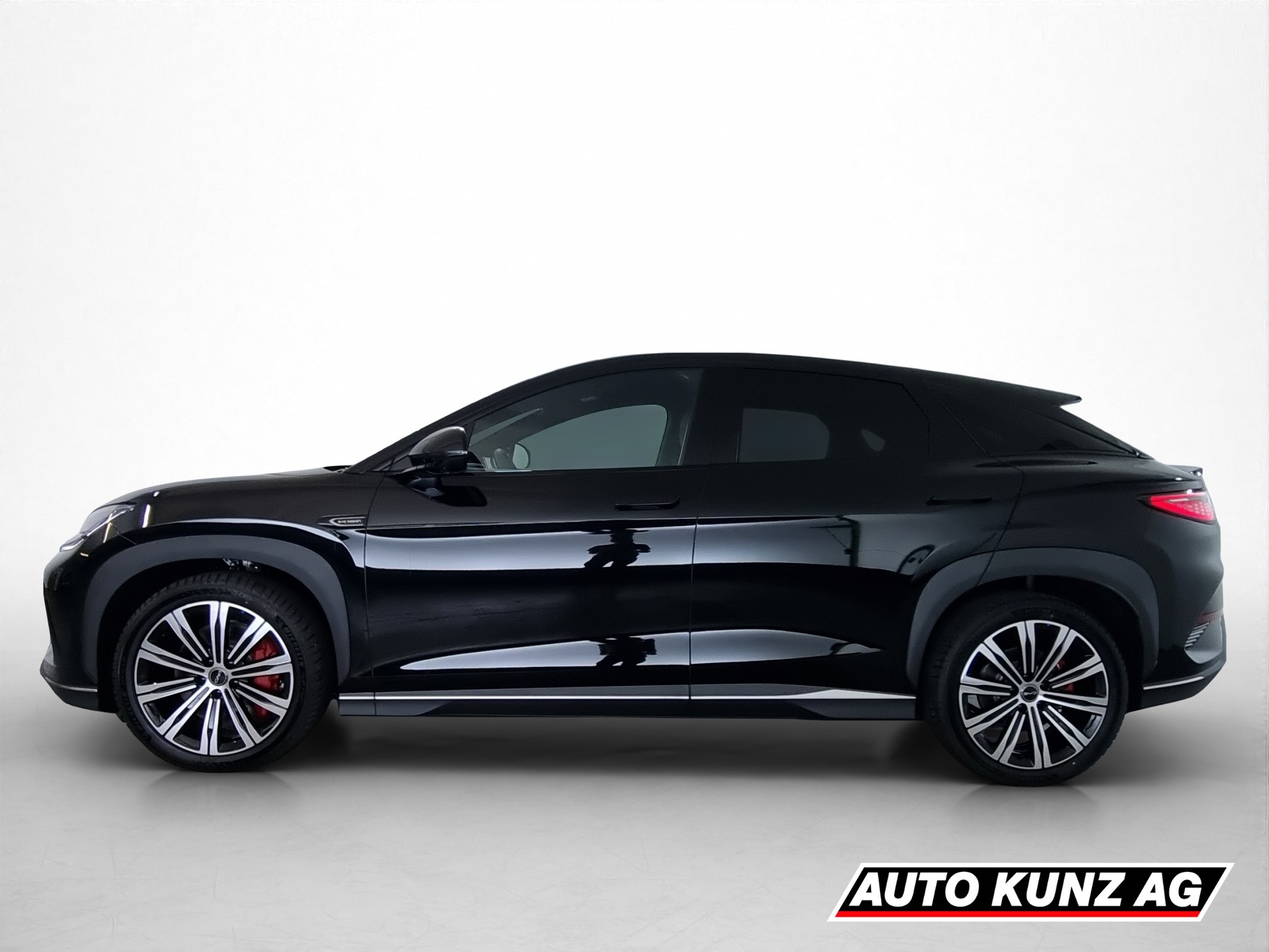 BYD Sealion 7 91,3 kWh Excellence AWD-showroom-element-2