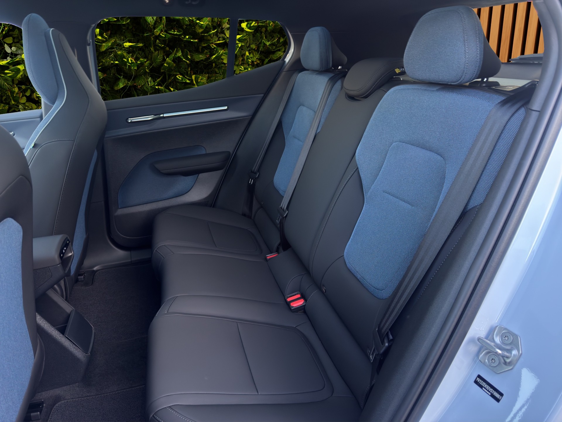 VOLVO EX30 P8 Ultra AWD-image-14
