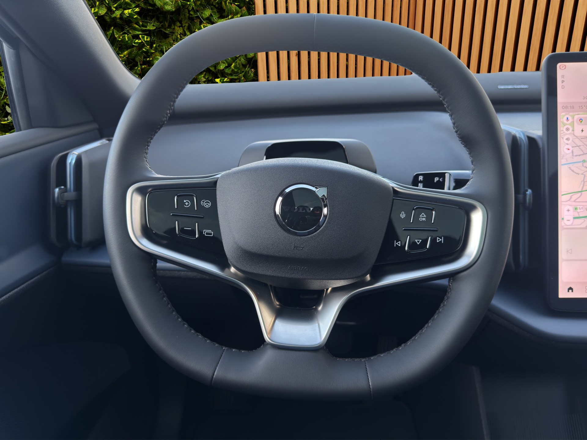 VOLVO EX30 P8 Ultra AWD-image-10