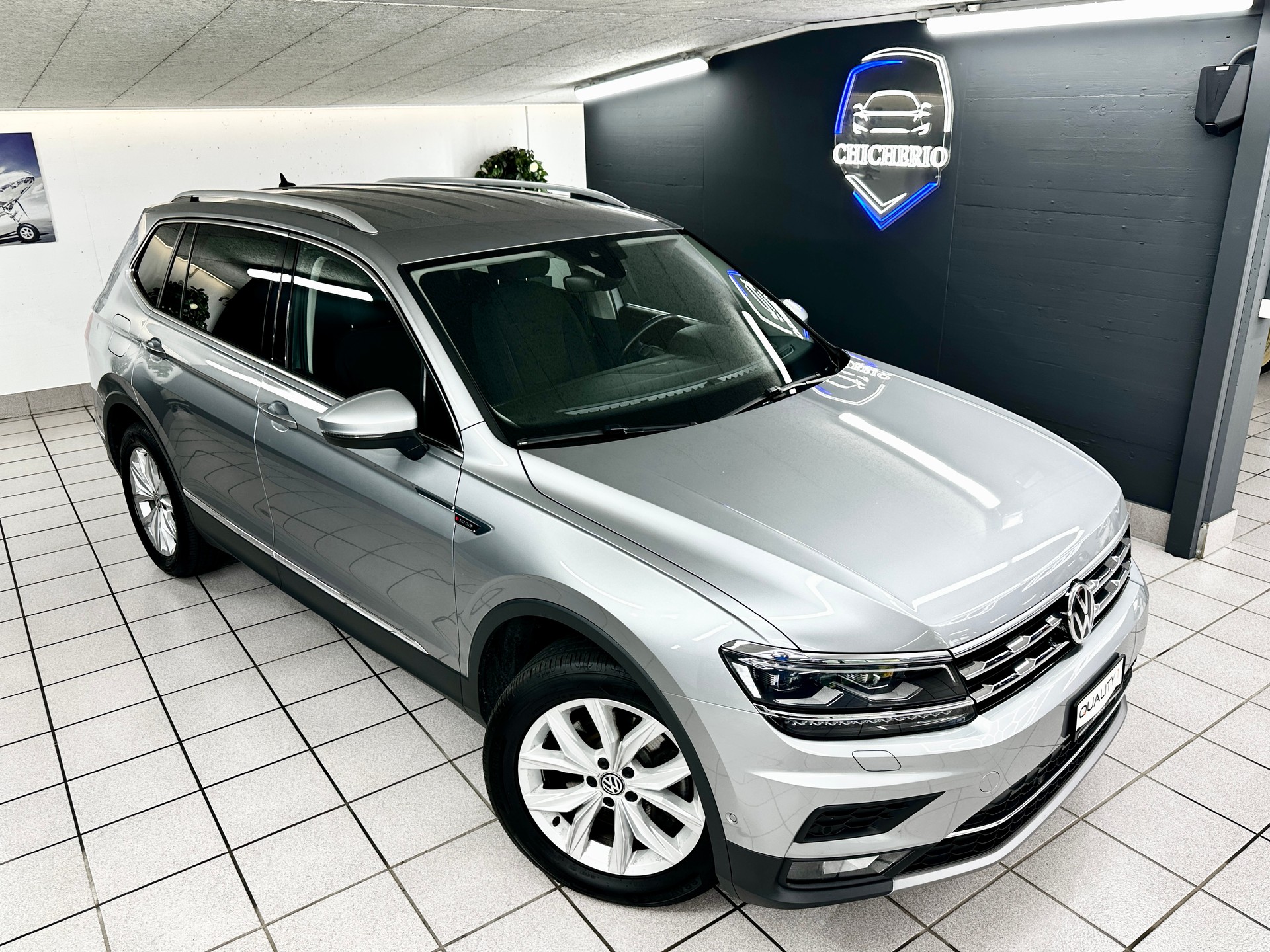 VW Tiguan Allspace 2.0TSI Highline 4Motion DSG-showroom-element-1