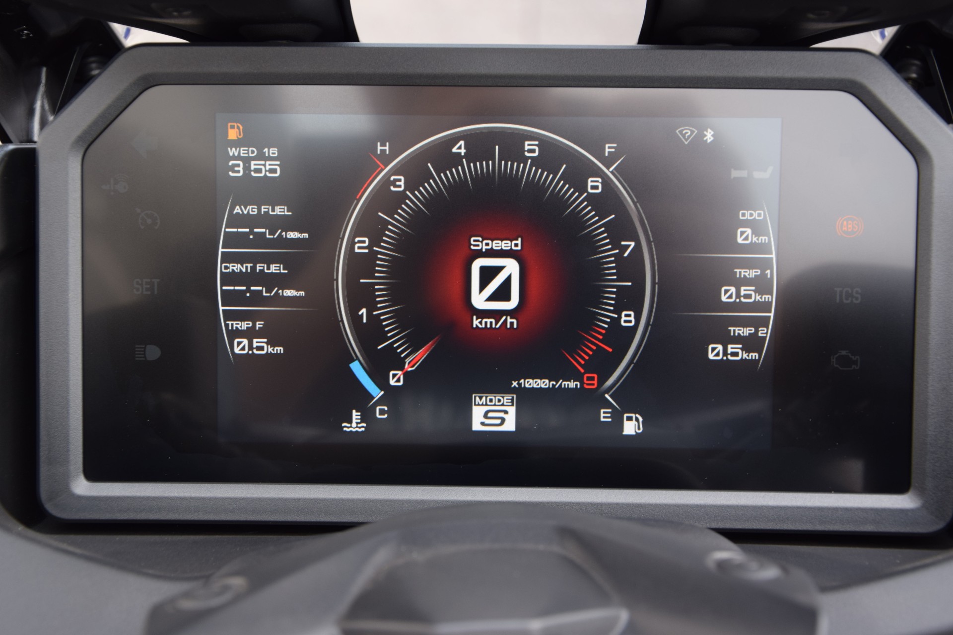 YAMAHA T-MAX Tech-Max XP 560-image-8