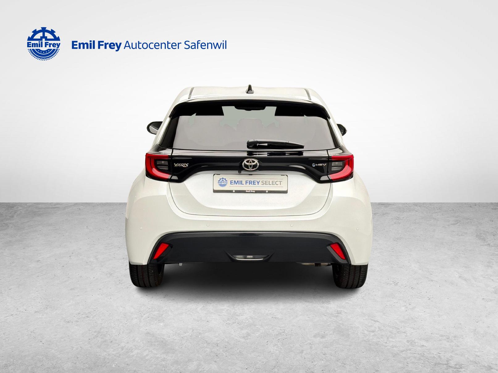 TOYOTA Yaris 1.5 VVT-i HSD Premium-showroom-element-3