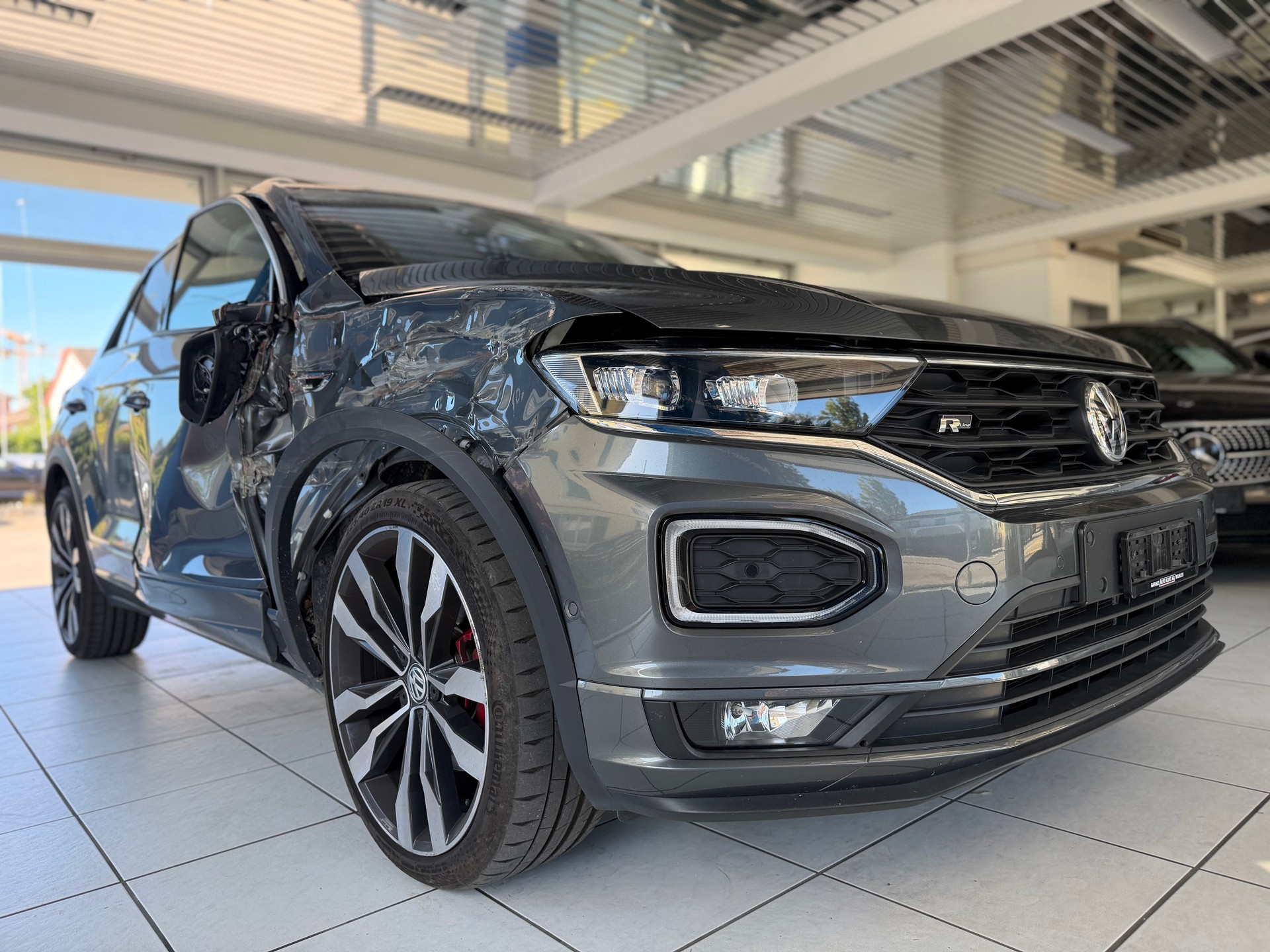 VW T-Roc 2.0 TSI Sport DSG 4Motion R-LINE-showroom-element-3