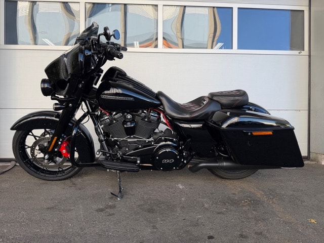 HARLEY-DAVIDSON FLHXS Street Glide Special 114-image-1