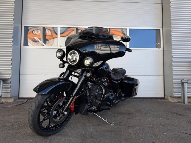 HARLEY-DAVIDSON FLHXS Street Glide Special 114-image-3