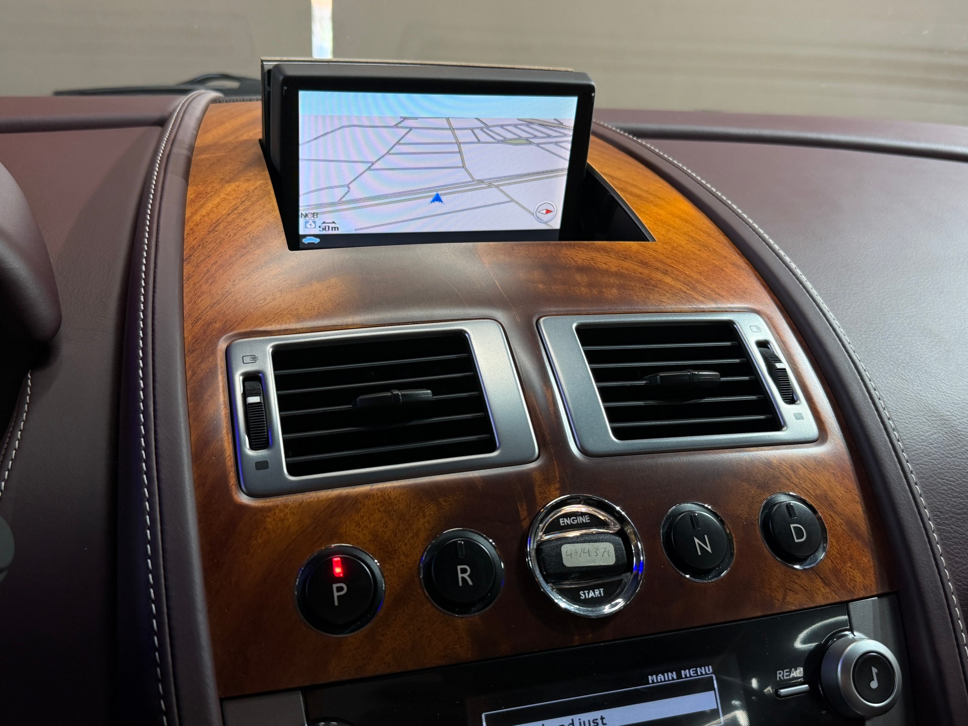 ASTON MARTIN DB9 Touchtronic 2-image-14