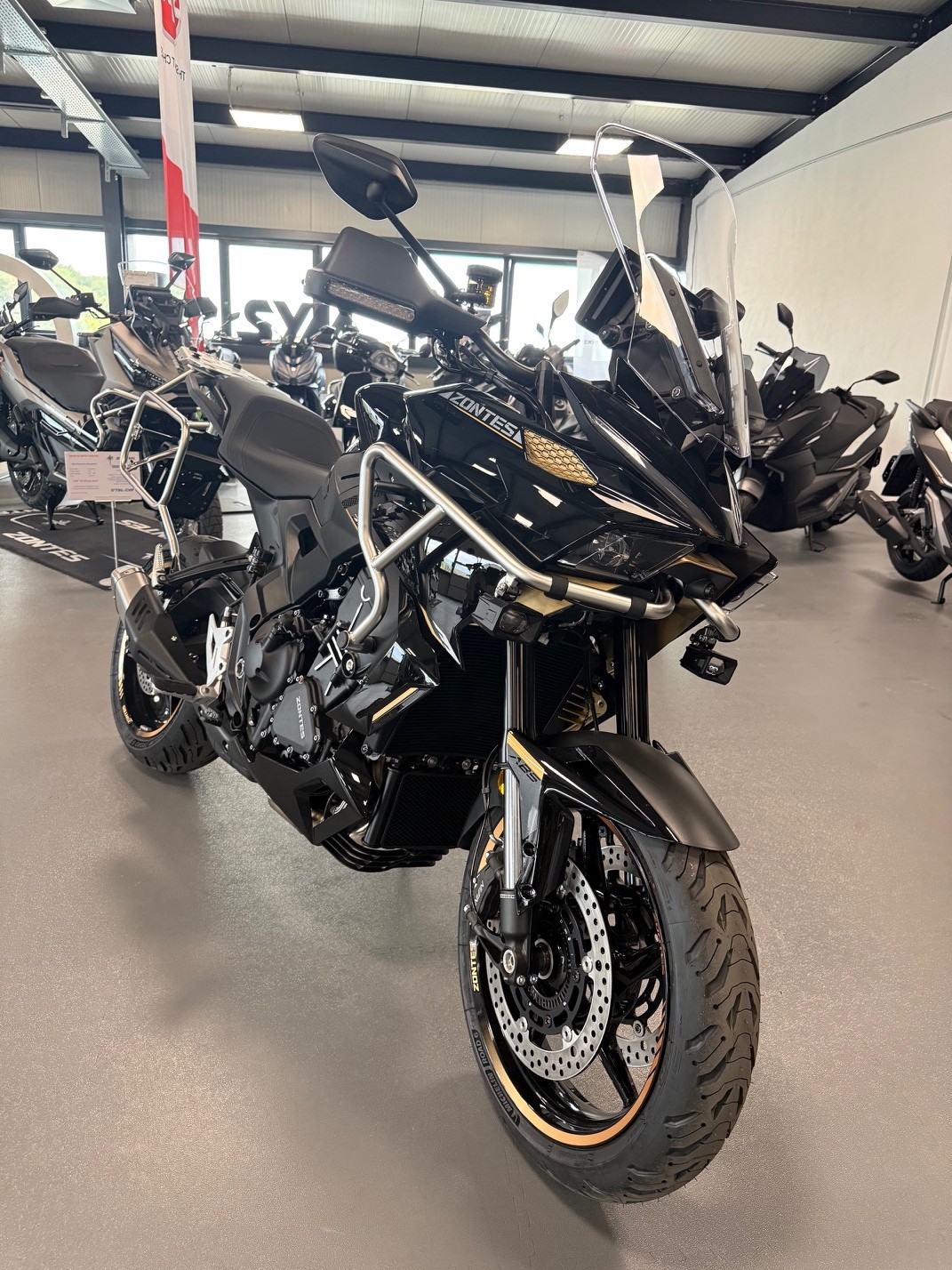 ZONTES 703 T-showroom-element-3