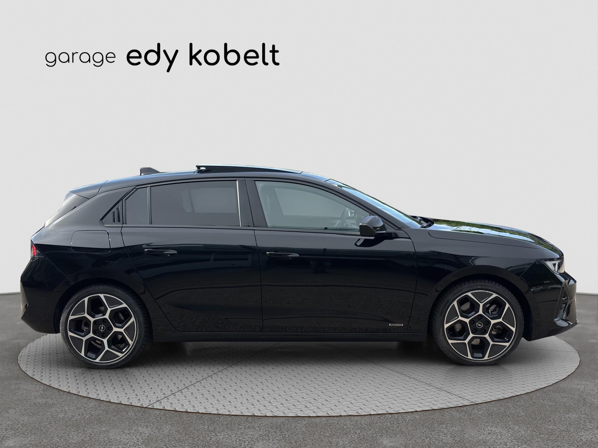 OPEL Astra 1.6 T PHEV 180 Ultimate-image-21