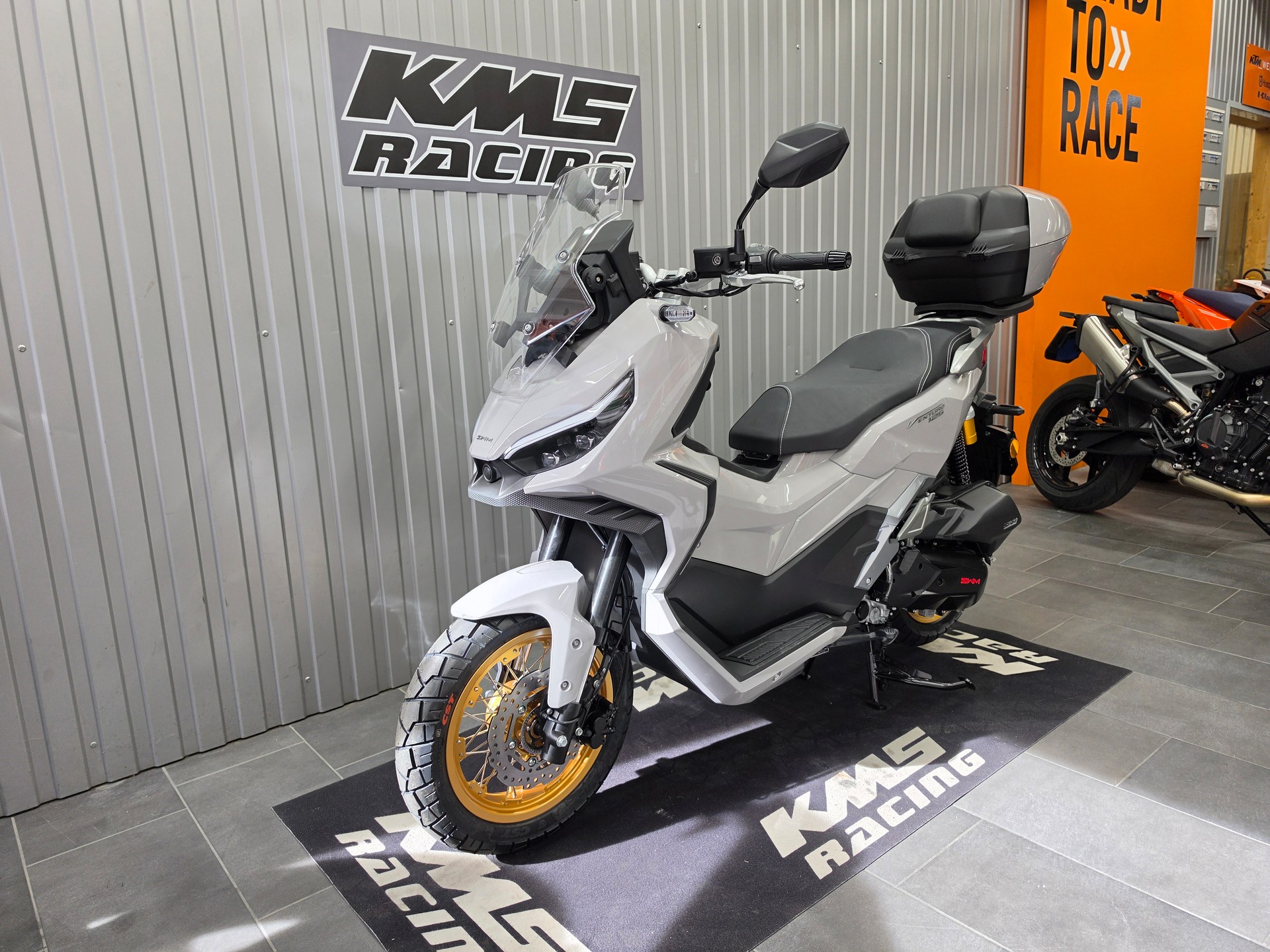SWM Venturo 125-image-4
