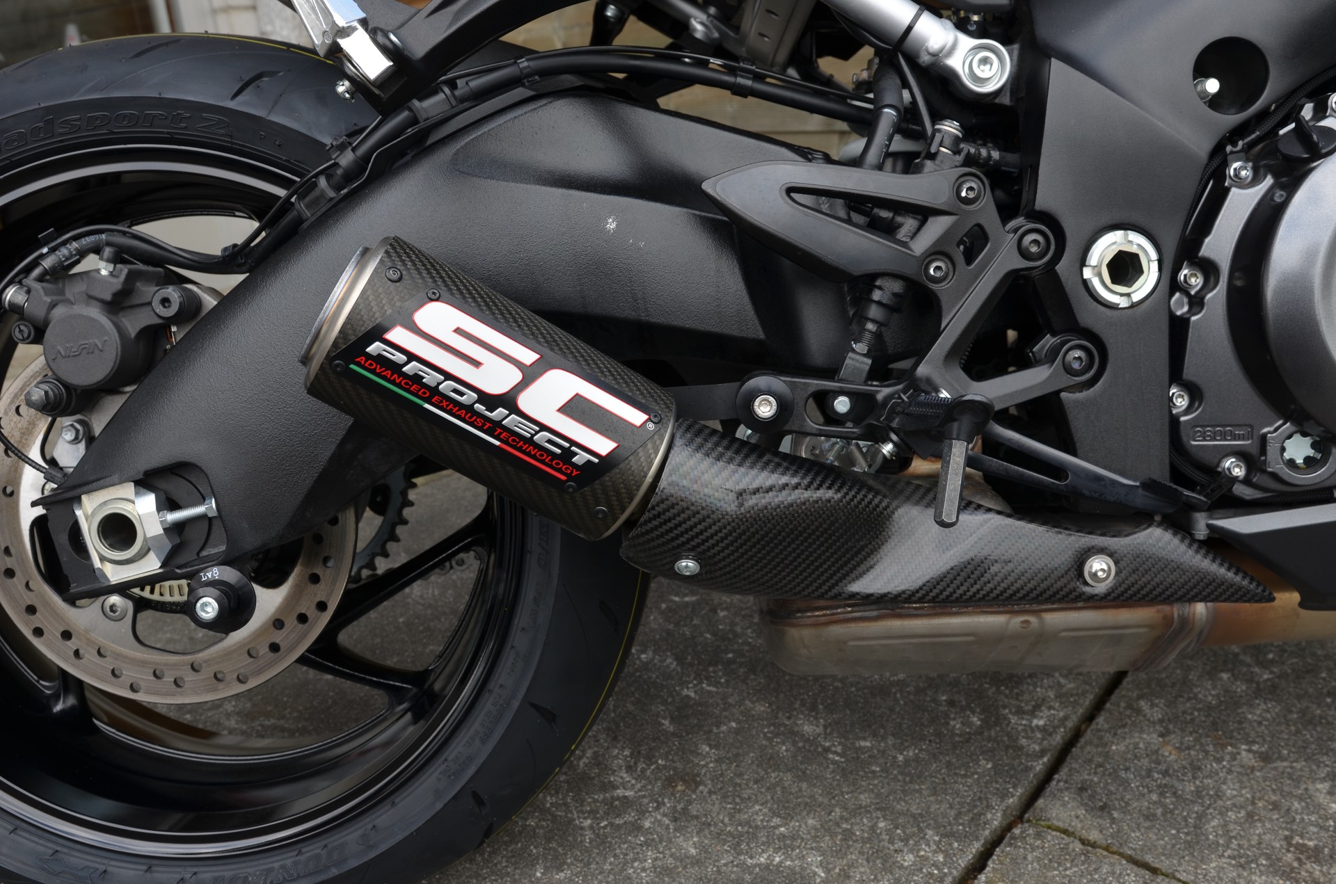 SUZUKI GSX-S 1000-image-5