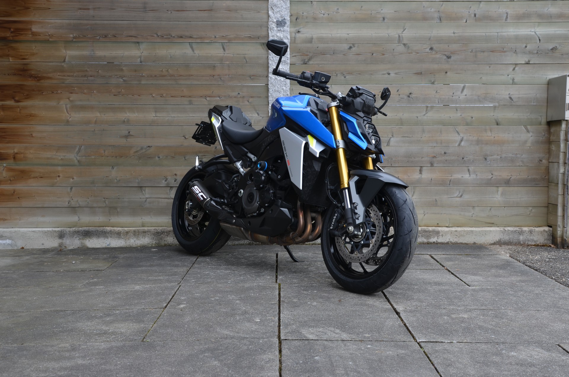 SUZUKI GSX-S 1000-image-4